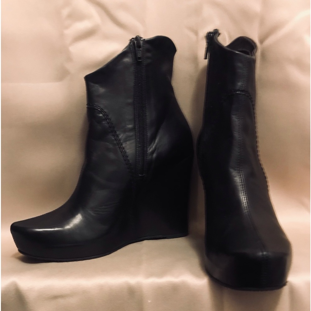 Women’s Mariano Renzi Black Leather Platform Wedge Heel Ankle Boots Sz. 37